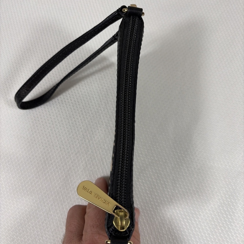 MICHAEL KORS SIGNATURE WRISTLET BLACK & TAN GRAY FABRIC MK LOGO GOLD HARDWARE - Picture 3 of 8